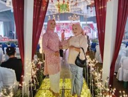 Wahyuni dan Aryati, Sosok BPD Lembak yang Hadir di Resepsi Prilesi & Briptu Fahmi