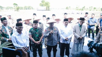 Wujudkan Swasembada Pangan, Polri Gandeng Ponpes Tanam Jagung Serentak di Lahan Ponpes Tebuireng Jombang