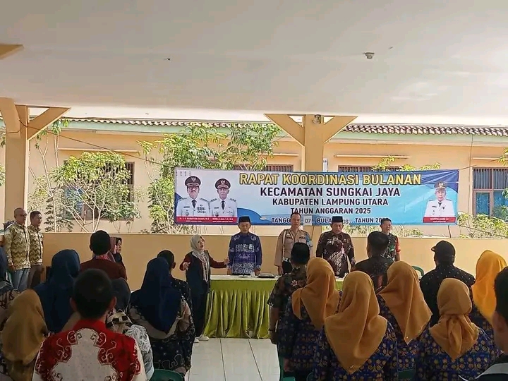 Camat Desputra Adami juga meminta agar seluruh Kades dan pihak terkait untuk memastikan kesiapan dan partisipasi aktif dari masyarakat.