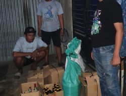 Satresnarkoba Polres Jombang Amankan Ratusan Botol Miras Ilegal di Mojowarno