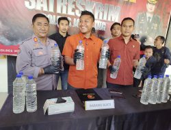 Berawal dari Laporan Warga,Polres Jombang Sita 115 Botol Miras Ilegal.