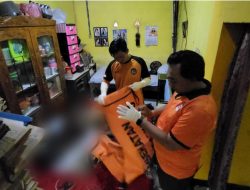 Geger di Mojoagung, Lansia Ditemukan Tewas Tak Wajar di Dalam Rumah ,Polisi Telusuri Dugaan Kematian yang Misterius