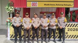 Foto bersama usai pengecekan Pos Pam Mudik lebaran di Poso Pesisir, belum lama ini.