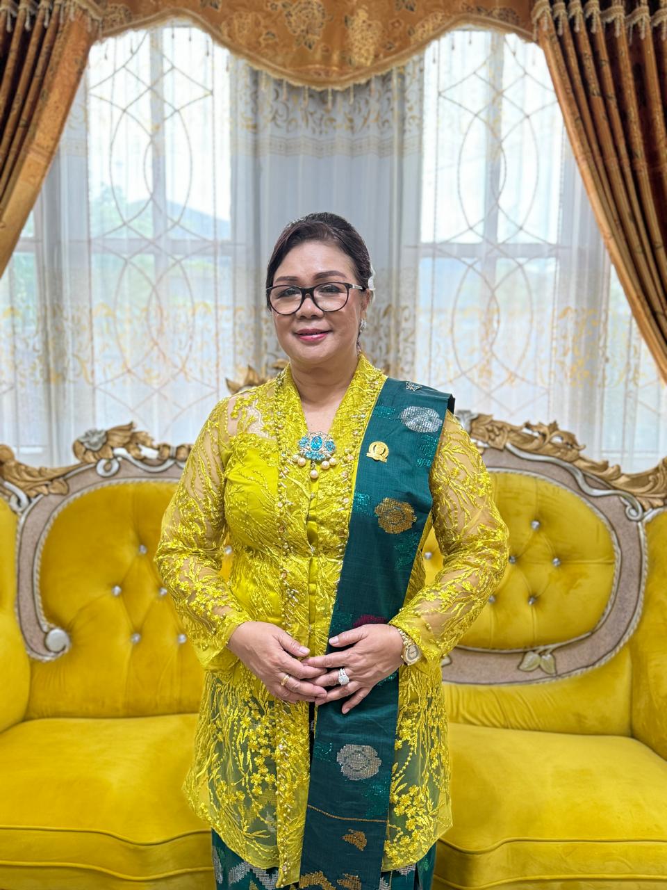 Wakil Ketua 1 DPRD Poso, Sesi Kristina Dharmawati Mapeda