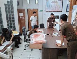 Tiga Tersangka Kasus Pencurian di Ranononcu Diserahkan ke Kejari Poso